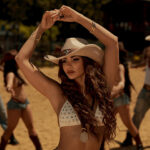Sanaz, “I Like It” ile Uluslararası Müzik Yolculuğunda Yeni Bir Sayfa Açıyor
